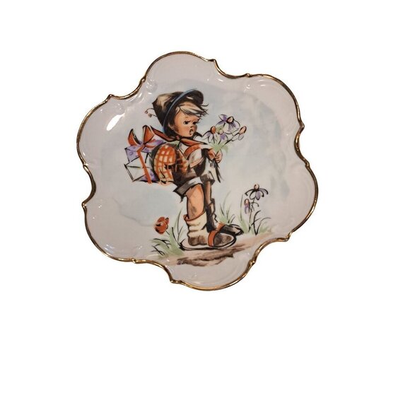 Vintage NORCREST Fine China Rare Hummel Hand Painted Made in Japan 8” Plate - Picture 2 of 8